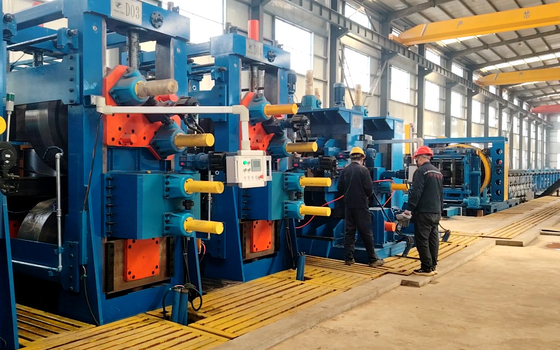Máquina de fabricação de tubos totalmente automática Moagem de serra a frio Ajuste flexível