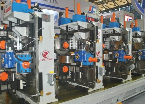 130 x 5 milímetros de aço automático do quadrado do moinho de tubo soldaram a tubulação que faz a máquina