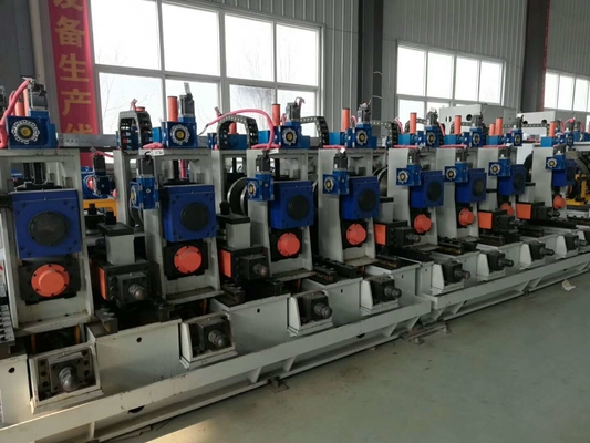 Fabricação de equipamentos de solda de tubos de ferro