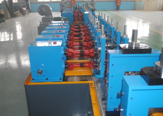 Moinho de tubos quadrados de soldadura de alta frequência azul 120m/min Moinho de rolos de mudança rápida