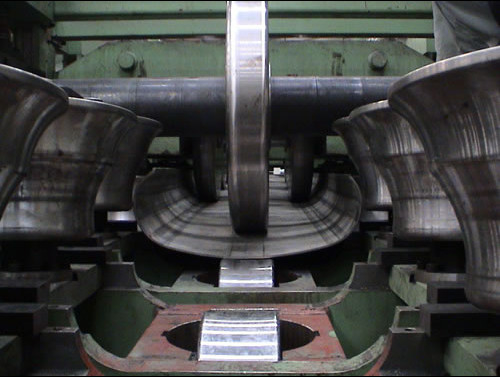 Máquina de fabricação de tubos de 16' API FF Formar, Linel de produção de tubos de aço com operação fácil
