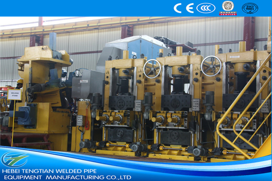 Large Size Yellow ERW Round Shape High Frequency Welded Pipe Mill Max 25m / Min Velocidade