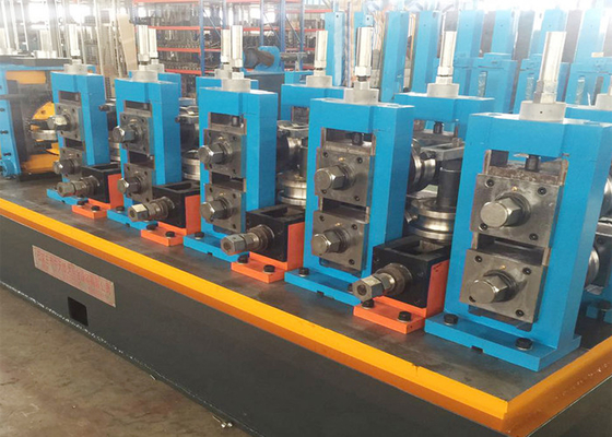 Máquina de moldagem de tubos de alta eficiência PLC