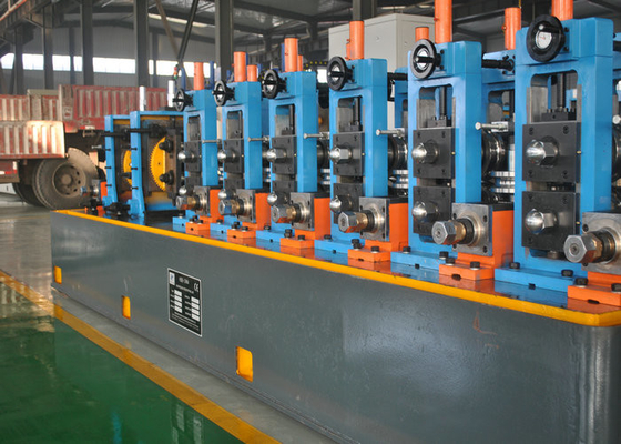 Fabrica chinesa de tubos de precisão venda directa de alta velocidade 30-120m / min tubo de aço carbono metal / máquina de tubos de alta precisão