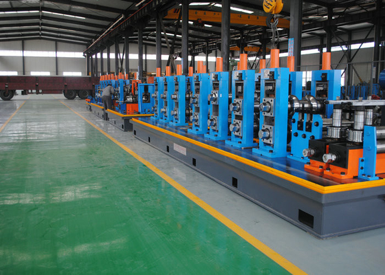 Linha de produção de tubos industriais de tubos Hf 380V/440V com comprimento de 4-8m