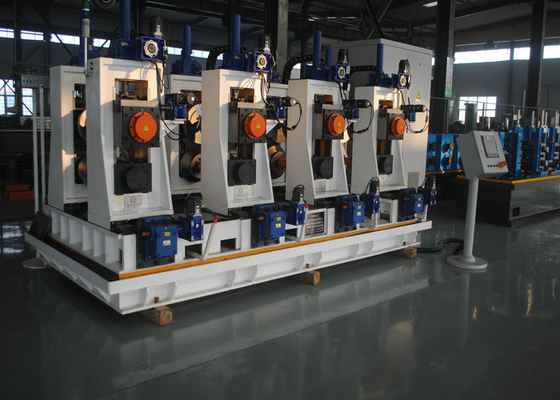 Máquina de formação de rolos de tubos quadrados utilizada