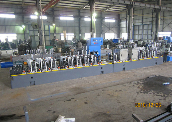 Máquina de fabricação de tubos de aço de materiais D2 de alta precisão quadrada