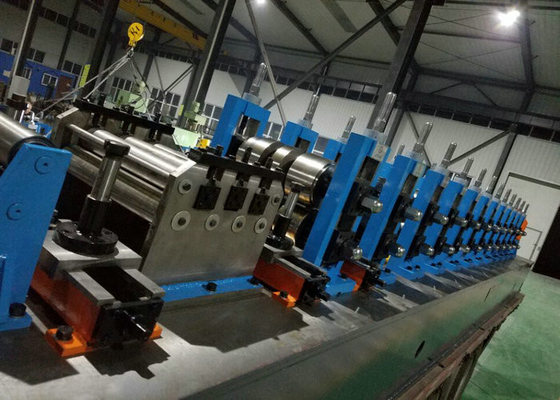 Máquina de fabricação de tubos de aço certificada ISO9001 para fabricação de tubos quadrados