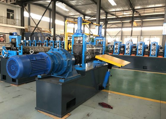 Máquina automática de corte de linha de bobina de aço de alta precisão
