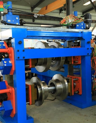 Máquina de fabricação de tubos de aço de carbono médio Ajuste automático