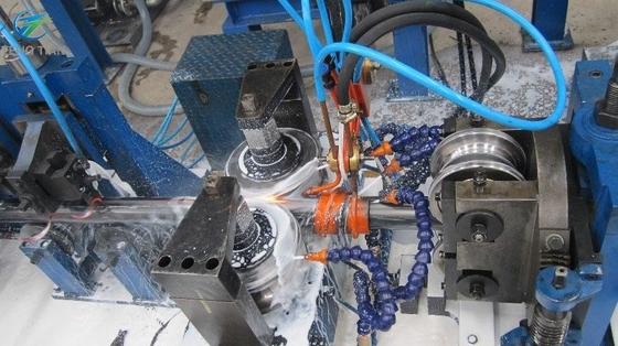 Servo motor 380V máquina de fabricação de tubos de aço linha de produção de tubos