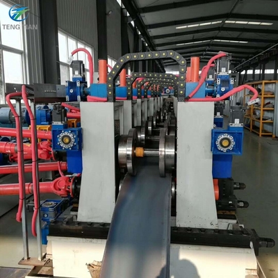 Máquina automática de fabricação de tubos quadrados de aço