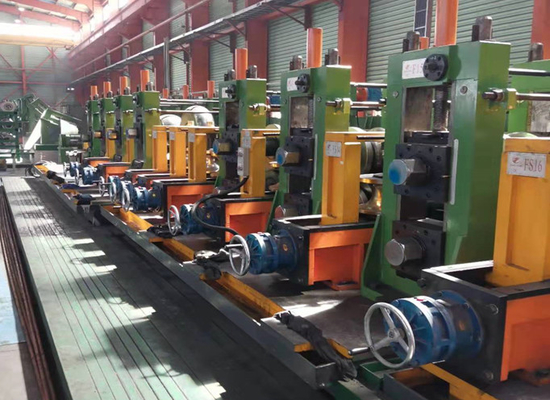 Diâmetro soldado de alta frequência 165mm do moinho de tubo do verde de Erw