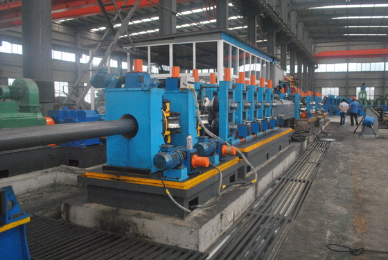 Linha de produção automática completa forma da tubulação de aço de ERW do quadrado de HG140 de medida ajustável