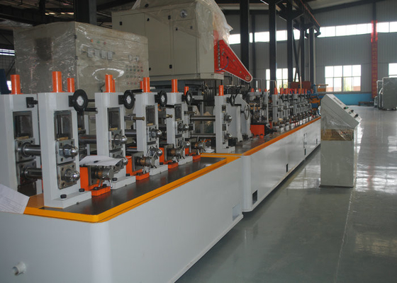 Linha de produção reta da tubulação de aço carbono da soldadura de emenda ERW do HF